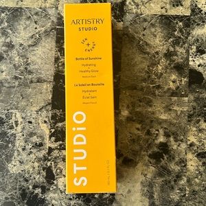 Amway Artistry Studio Hydrating + Healthy Glow Self Tanner (Medium/Dark)